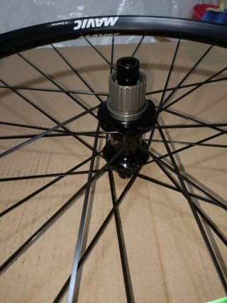 Mavic E-Deemax 35 27.5" Trasera Microspline Boost
