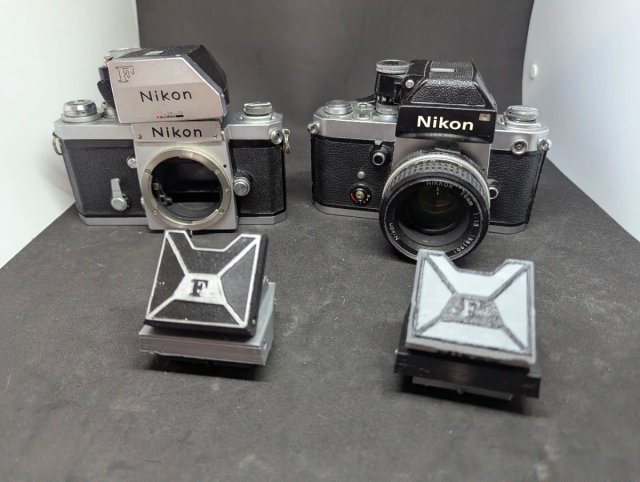 Nikon F2 Photomic + Waist Level Finder