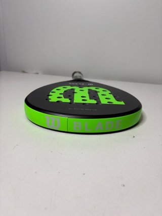 : Pala Pádel Infantil Wilson Blade JR V2