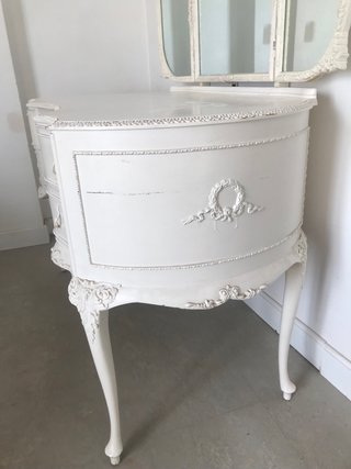 Escritorio tocador blanco patas chipendale