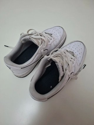 Nike Air Force 1 Talla 40 Blancas