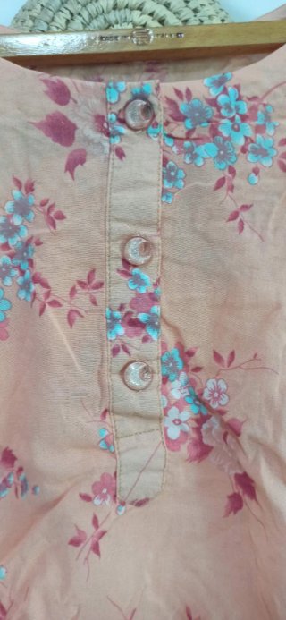 Blusa floreale arancione