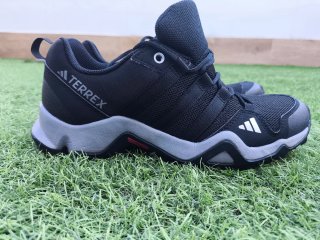 Adidas Terrex mujer negras talla 38 2/3 trekking