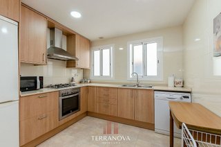 Ático en venta en Pubilla Cases en Hospitalet de Llobregat, L´