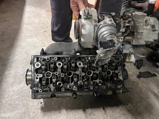 Culata completa con turbo 1.6 TDI