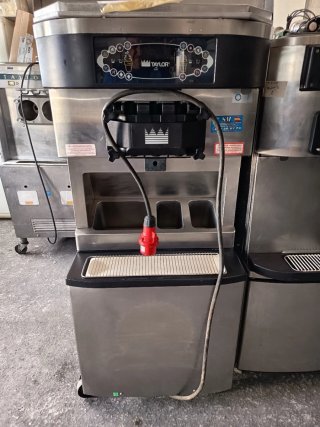 Máquina de helados Taylor 3 grifos