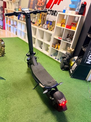 Patinete Eléctrico Cecotec Bongo Doble Z