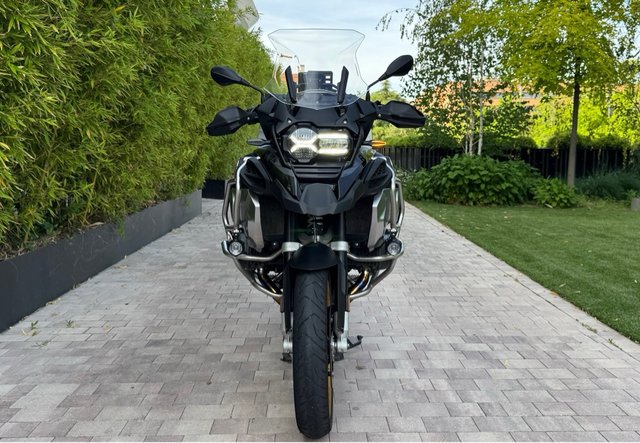 BMW R1250GS ADVENTURE TRIPLE BLACK