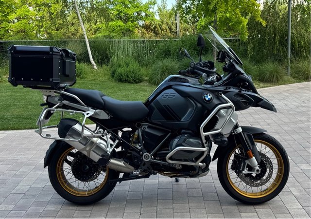 BMW R1250GS ADVENTURE TRIPLE BLACK