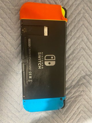 Nintendo Switch Azul/Amarillo + Accesorios