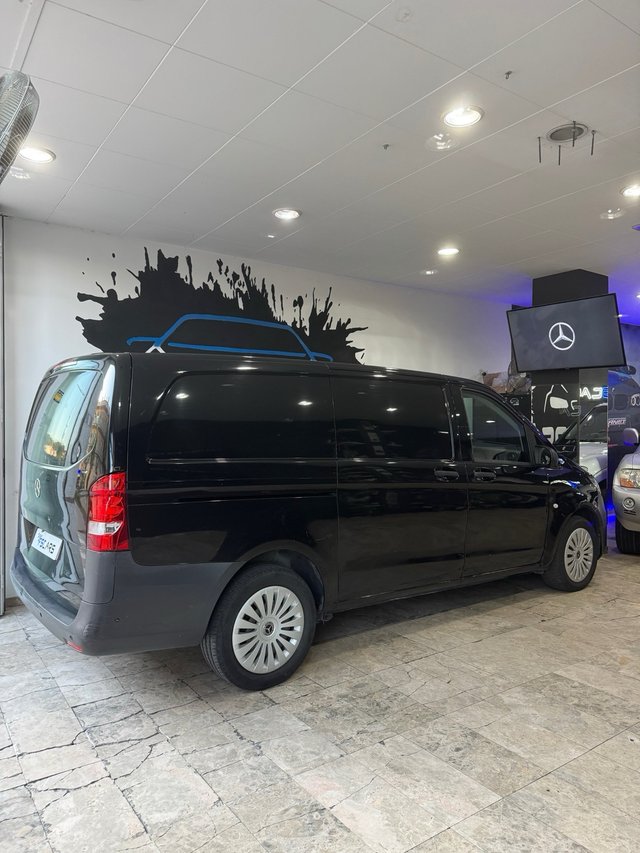 MERCEDES-BENZ 🟢 VITO 119 CDI 190cv 7GTRONIC LARGA