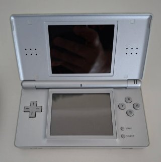 Nintendo DS Lite Plata con juegos