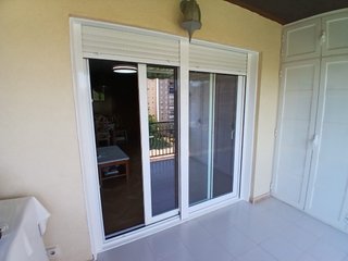 Carpintero de aluminio oficial de 1