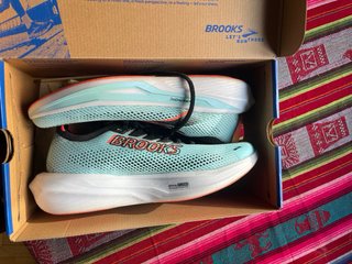 Brooks Hyperion 3 Talla 44 Zapatillas Running