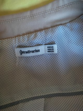 Americana básica Stradivarius mujer beige