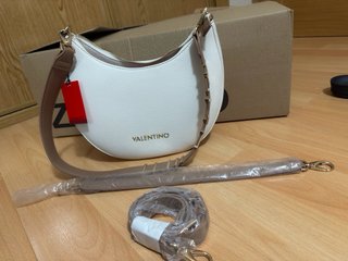 Bolso Valentino Blanco y Dorado
