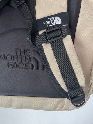 Mochila The North Face Beige
