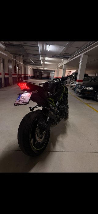 Kawasaki Z900 A2