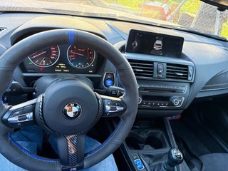 BMW.    M1 116.i 2015