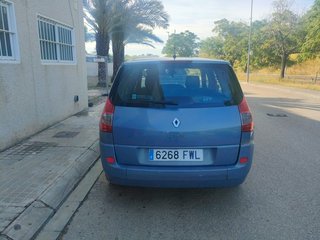 Renault Grand Scenic 1.9 dCI 130 CV