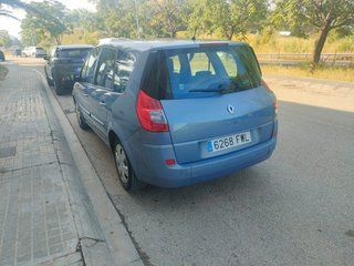 Renault Grand Scenic 1.9 dCI 130 CV