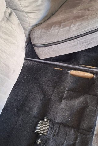 SOFÁ CON CHAISE LONGUE