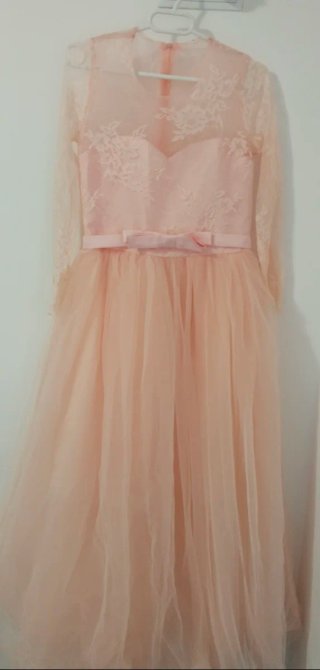 Vestido rosa de tul y encaje