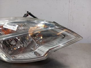FARO DERECHO OPEL MERIVA B A17DT