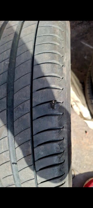 215/50 R18 92W