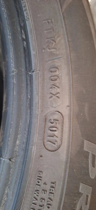 215/50 R18 92W