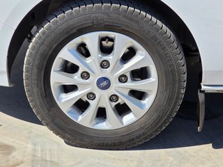 Ford Transit Custom 2023 2.0 TDCi Kombi 9 Plazas