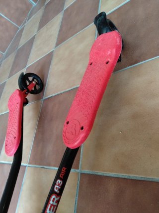 Fliker A3 Air Patinete 3 Ruedas Rojo