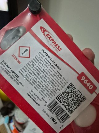 Supporto per pietra e sverniciatore con pennello