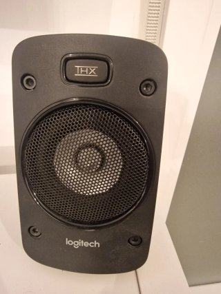 Logitech Z906 THX 1000W Altavoces espectaculares
