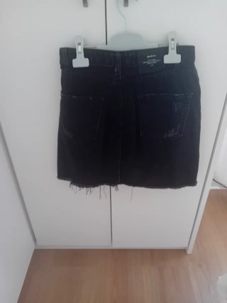 Falda vaquera negra