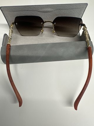 Óculos de Sol Cartier Dourado e Castanho