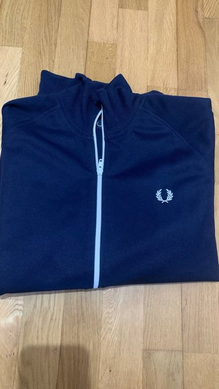 Chaqueta Fred Perry Taped Azul