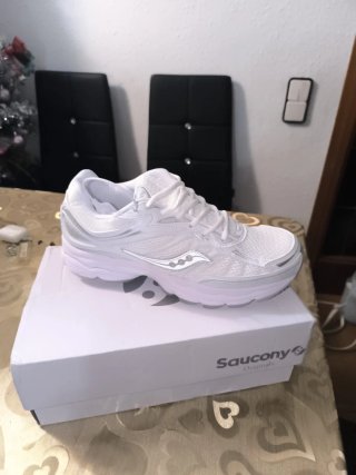 Zapatillas Saucony ProGrid Omni 9 Blancas talla 45