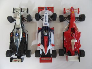 SCALEXTRIC LOTE 3 COCHES F1 Y CARRERA MCLAREN MP4