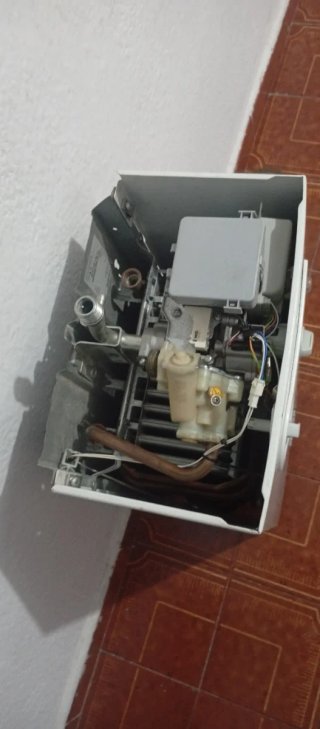 Calentador Junkers Blanco
