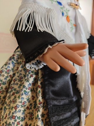 Muñeca Mariquita Pérez aragonesa Ed.Limitada 98/5