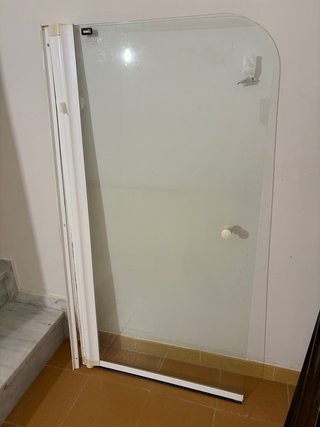 Mampara de ducha cristal y plástico