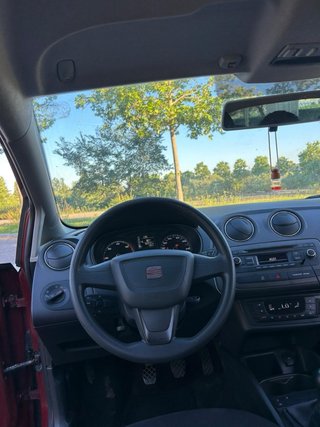 SEAT Ibiza 2013 1.6 TDI 105CV