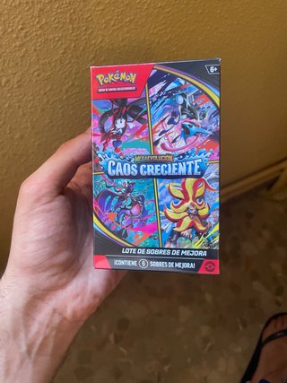 Caos Creciente Booster Bundle ESP Sellado