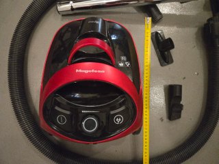 Aspirador Magefesa sin bolsa 800W