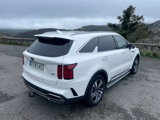 KIA Sorento 1.6 TGDi HEV Emotion 4x2 7pl P.Luxury
