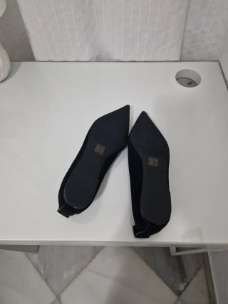 Zapatos Bimba y Lola Negros