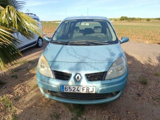 Renault Grand Scenic 2004