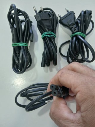 4 Cavi di Alimentazione a 2 Pin
