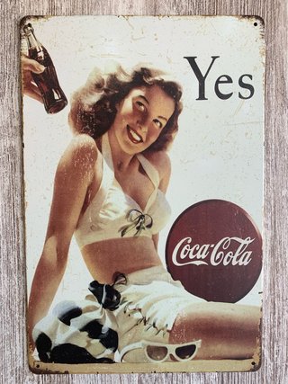 (317) Cartel Coca-Cola Vintage Yes